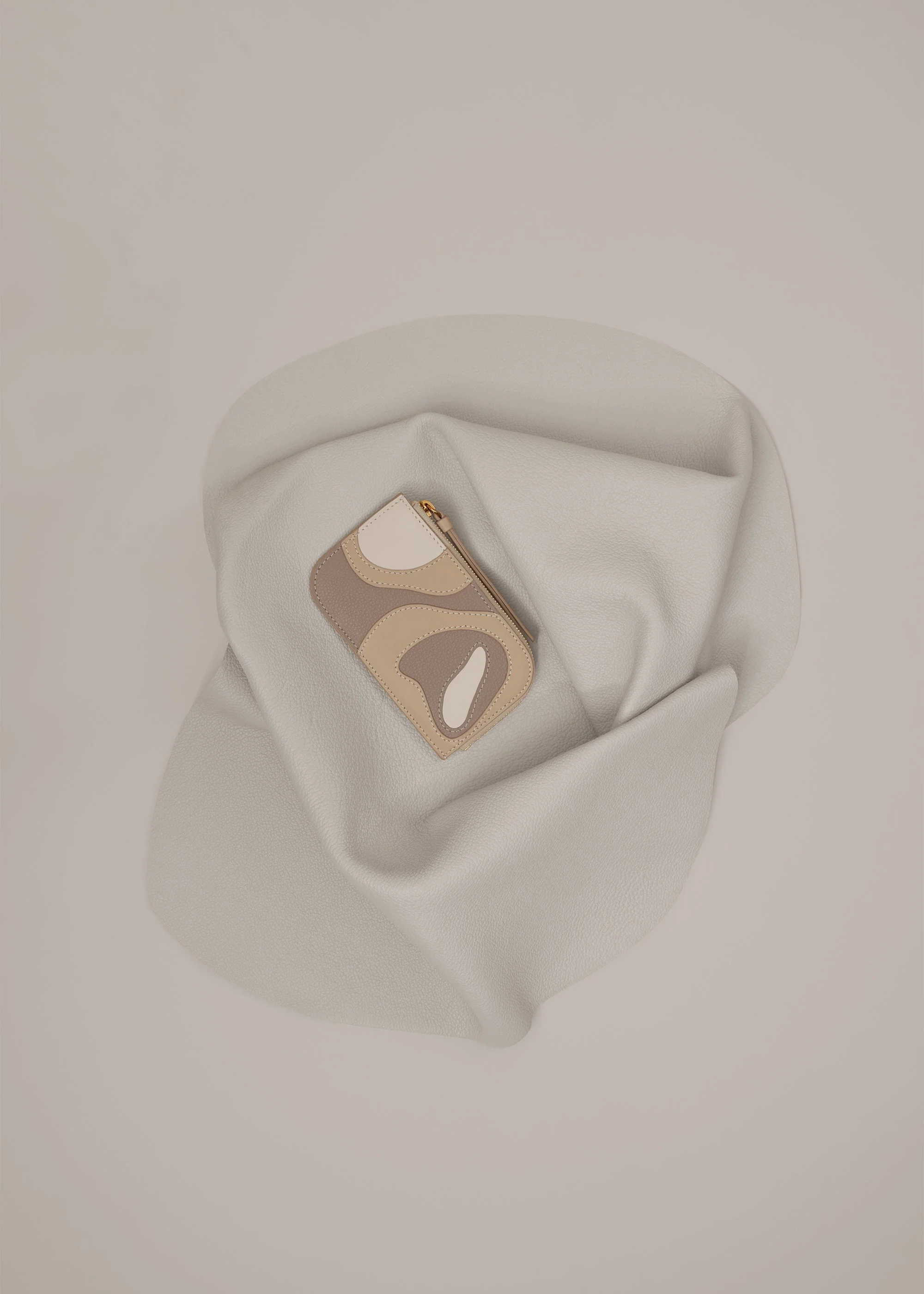 Atla Card Holder - Trio Taupe - Image 4