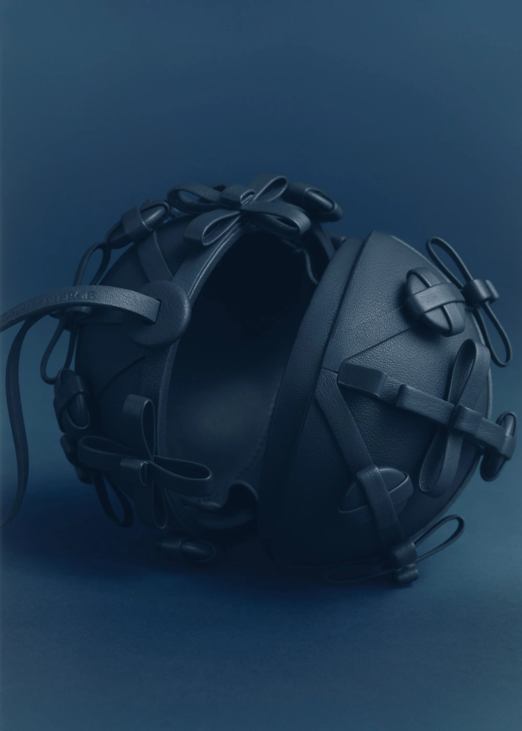 Button Bow Sphere - Ink - Image 5