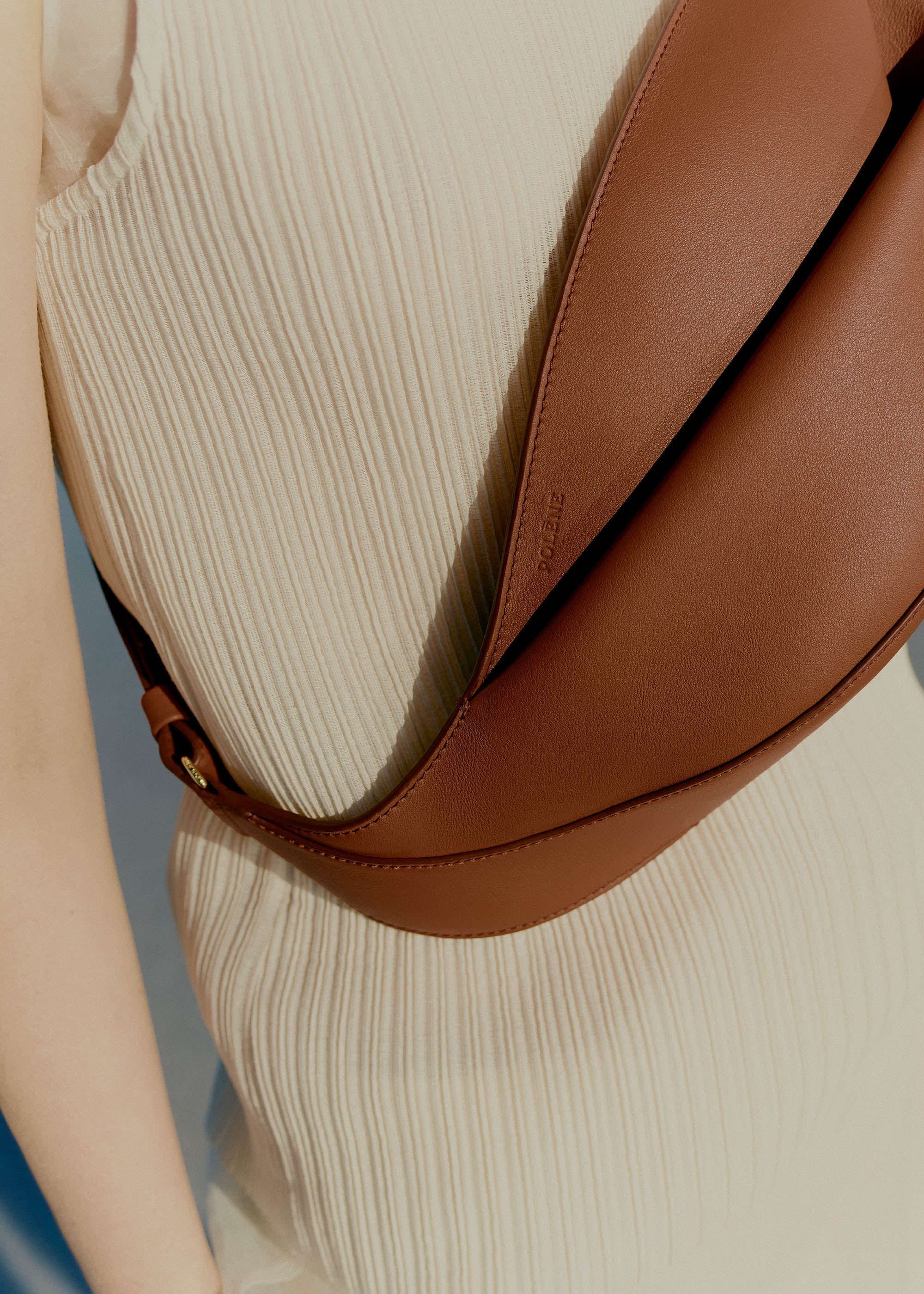 Neyu - Smooth Cognac - Image 3